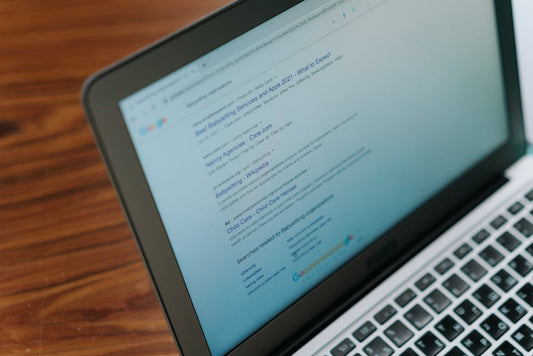 Comment supprimer et signaler efficacement les avis Google sur Google My Business